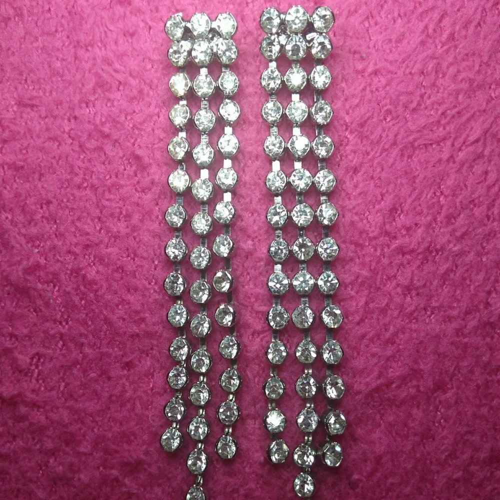 Beautiful nickel free dangling earrings